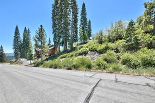 Listing Image 12 for 13424 Skislope Way, Truckee, CA 96161