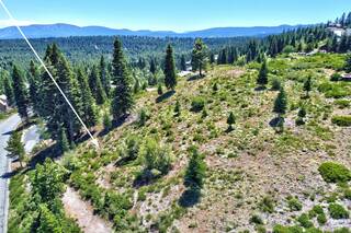 Listing Image 9 for 13424 Skislope Way, Truckee, CA 96161