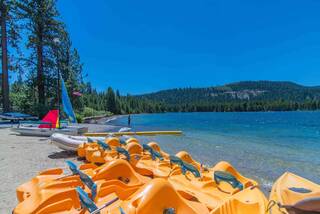 Listing Image 21 for 11964 Bernese Lane, Truckee, CA 96161-6026