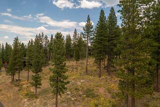 Listing Image 2 for 8256 Ehrman Drive, Truckee, CA 96161