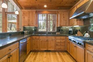 Listing Image 7 for 12458 Lookout Loop, Truckee, CA 96161-4529