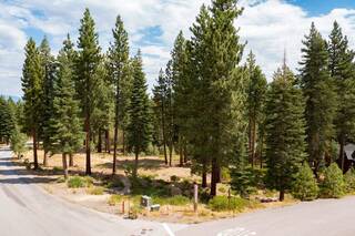 Listing Image 4 for 2201 Silver Fox Court, Truckee, CA 96161-0000