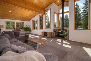 Listing Image 4 for 13195 Brookstone Drive, Truckee, CA 96161