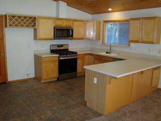 Listing Image 2 for 12022 Pine Forest Road, Truckee, CA 96161