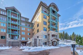 Listing Image 1 for 13051 Ritz Carlton Highlands Ct, Truckee, CA 96161