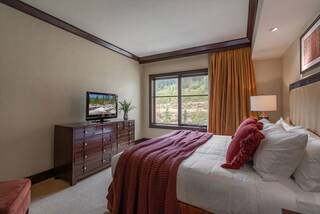 Listing Image 12 for 13051 Ritz Carlton Highlands Ct, Truckee, CA 96161