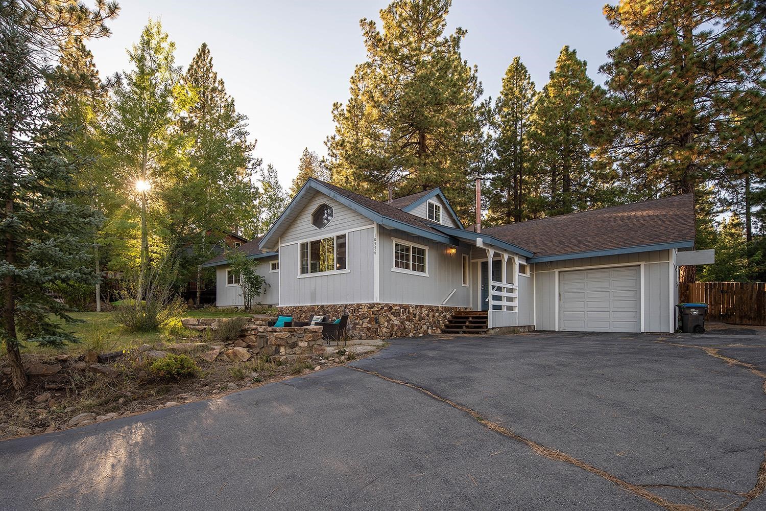 Image for 10556 Somerset Drive, Truckee, CA 96161