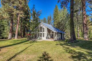 Listing Image 20 for 10300 Pine Cone Drive, Truckee, CA 96161-0000