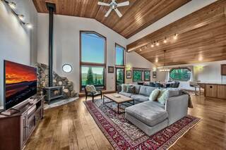 Listing Image 4 for 13289 Skislope Way, Truckee, CA 96161