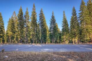 Listing Image 4 for 9188 Tarn Circle, Truckee, CA 96161