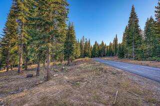 Listing Image 6 for 9188 Tarn Circle, Truckee, CA 96161