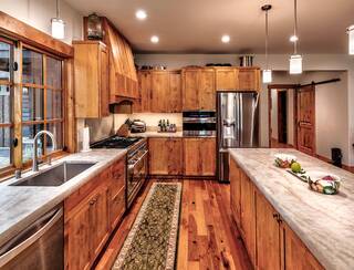 Listing Image 3 for 11082 Meek Court, Truckee, CA 96161-0000