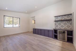 Listing Image 14 for 11861 Bottcher Loop, Truckee, CA 96161