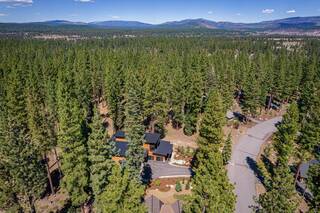 Listing Image 4 for 9252 Heartwood Drive, Truckee, CA 96161