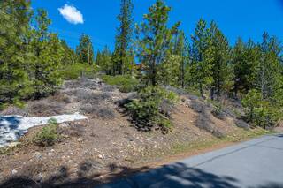 Listing Image 2 for 14601 E Reed Avenue, Truckee, CA 96161-2056