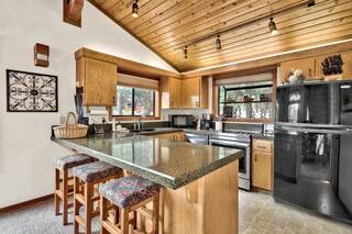 Listing Image 7 for 253 Basque, Truckee, CA 96161-3911