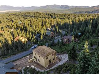 Listing Image 2 for 14276 Skislope Way, Truckee, CA 96161