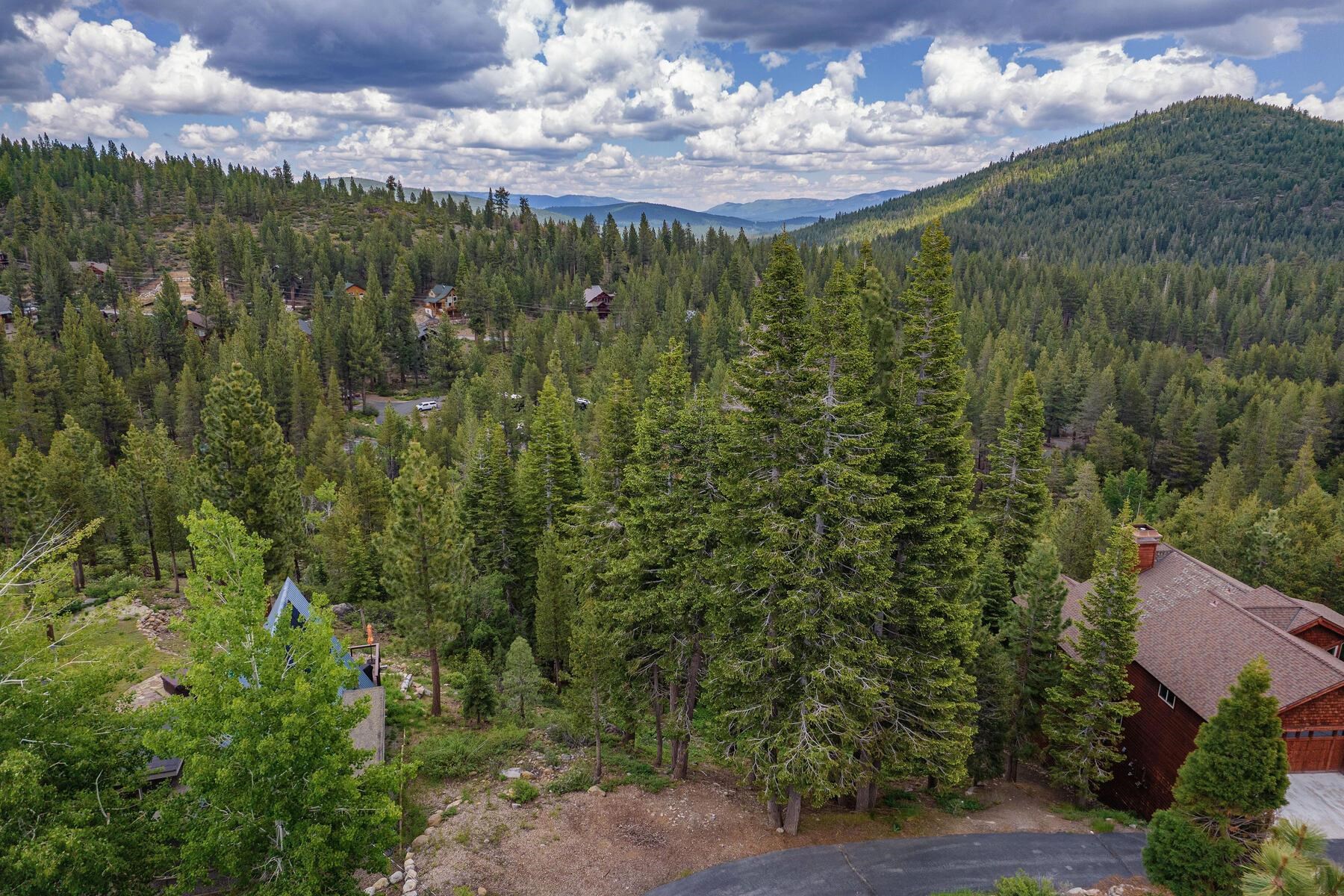 Image for 13185 Hillside Drive, Truckee, CA 96161