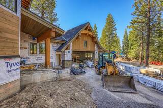 Listing Image 17 for 9195 Tarn Circle, Truckee, CA 96161