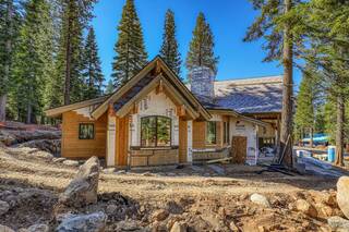 Listing Image 3 for 9195 Tarn Circle, Truckee, CA 96161