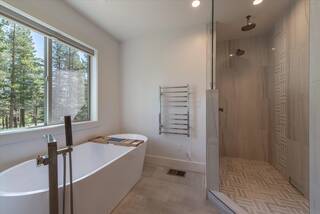 Listing Image 10 for 17030 Skislope Way, Truckee, CA 96161