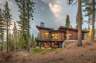 Listing Image 2 for 9513 Cloudcroft Court, Truckee, CA 96161