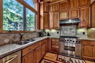 Listing Image 7 for 12712 Zurich Place, Truckee, CA 96161-6039
