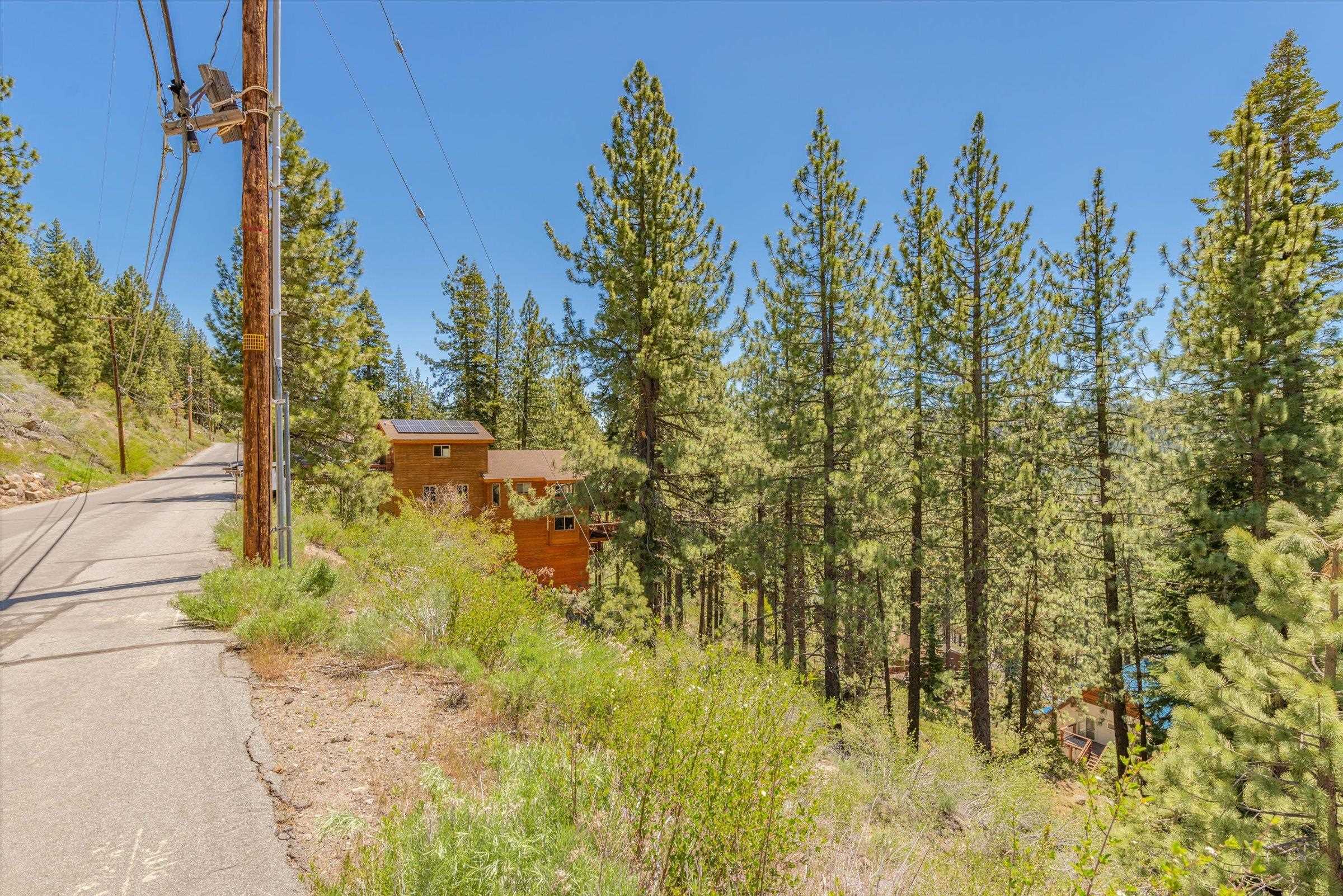 Image for 12593 E Sierra Drive, Truckee, CA 96161