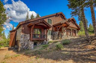 Listing Image 1 for 15311 Skislope Way, Truckee, CA 96161