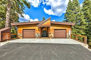 Listing Image 1 for 13405 Skislope Way, Truckee, CA 96161-7026