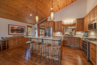 Listing Image 6 for 14680 Christie Lane, Truckee, CA 96161-9999