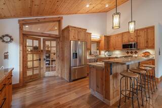 Listing Image 7 for 14680 Christie Lane, Truckee, CA 96161-9999