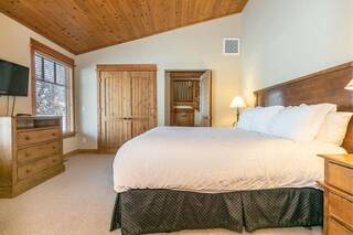 Listing Image 13 for 12303 Lookout Loop, Truckee, CA 96161