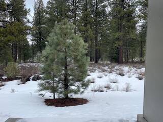 Listing Image 2 for 9495 Parker Lane, Truckee, CA 96161-2770