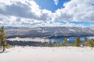 Listing Image 2 for 12332 Skislope Way, Truckee, CA 96161