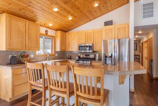 Listing Image 6 for 10272 Evensham Place, Truckee, CA 96161