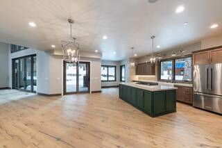 Listing Image 6 for 9195 Tarn Circle, Truckee, CA 96161