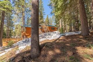 Listing Image 8 for 13310 W Sierra Drive, Truckee, CA 96160-4231