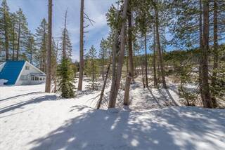 Listing Image 6 for 10011 Spruce Court, Soda Springs, CA 95728