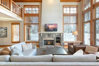 Listing Image 3 for 12503 Lookout Loop, Truckee, CA 96161-0000