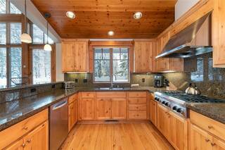 Listing Image 8 for 12503 Lookout Loop, Truckee, CA 96161-0000