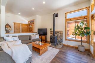 Listing Image 4 for 12541 Bear Meadows Court, Truckee, CA 96161-2770