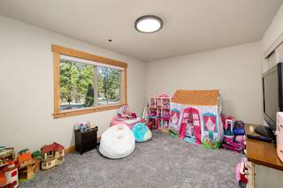 Listing Image 11 for 15106 Cavalier Rise, Truckee, CA 96161-0000