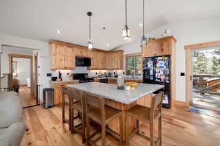 Listing Image 4 for 15106 Cavalier Rise, Truckee, CA 96161-0000