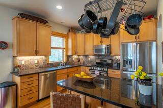 Listing Image 10 for 10027 Summit Drive, Truckee, CA 96161