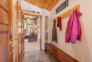 Listing Image 2 for 13610 Hillside Drive, Truckee, CA 96161