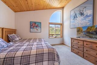 Listing Image 10 for 13610 Hillside Drive, Truckee, CA 96161