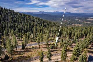Listing Image 2 for 19085 Glades Place, Truckee, CA 96161-0000
