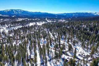 Listing Image 3 for 11651 Bottcher Loop, Truckee, CA 96161