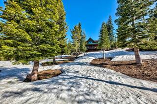 Listing Image 14 for 15545 Skislope Way, Truckee, CA 96161-0000